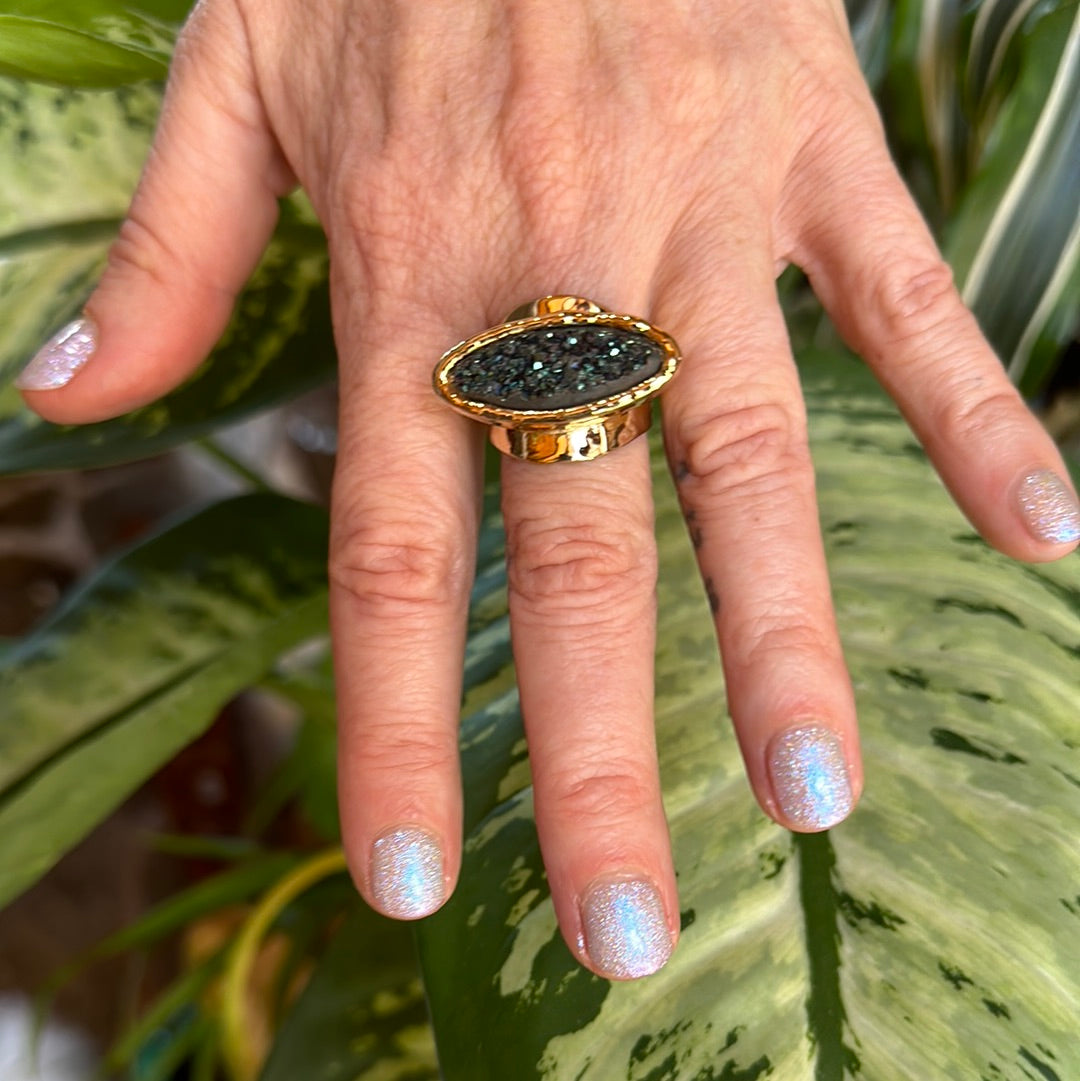 Peacock Aura Eye Shaped Druzy #57