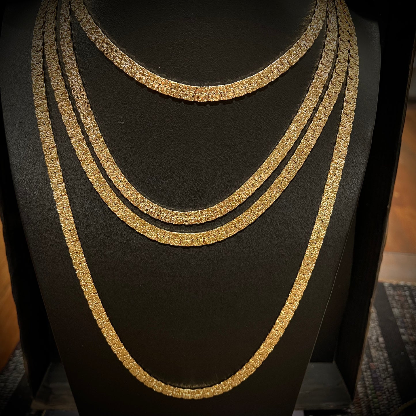 Flat Nugget Chain Necklace
