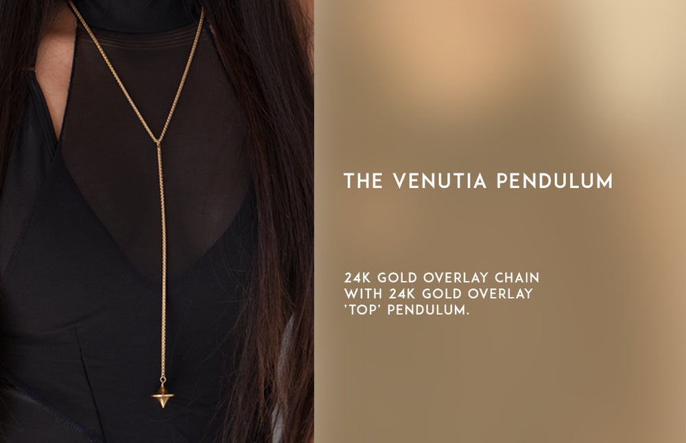 The Venutia Pendulum Necklace